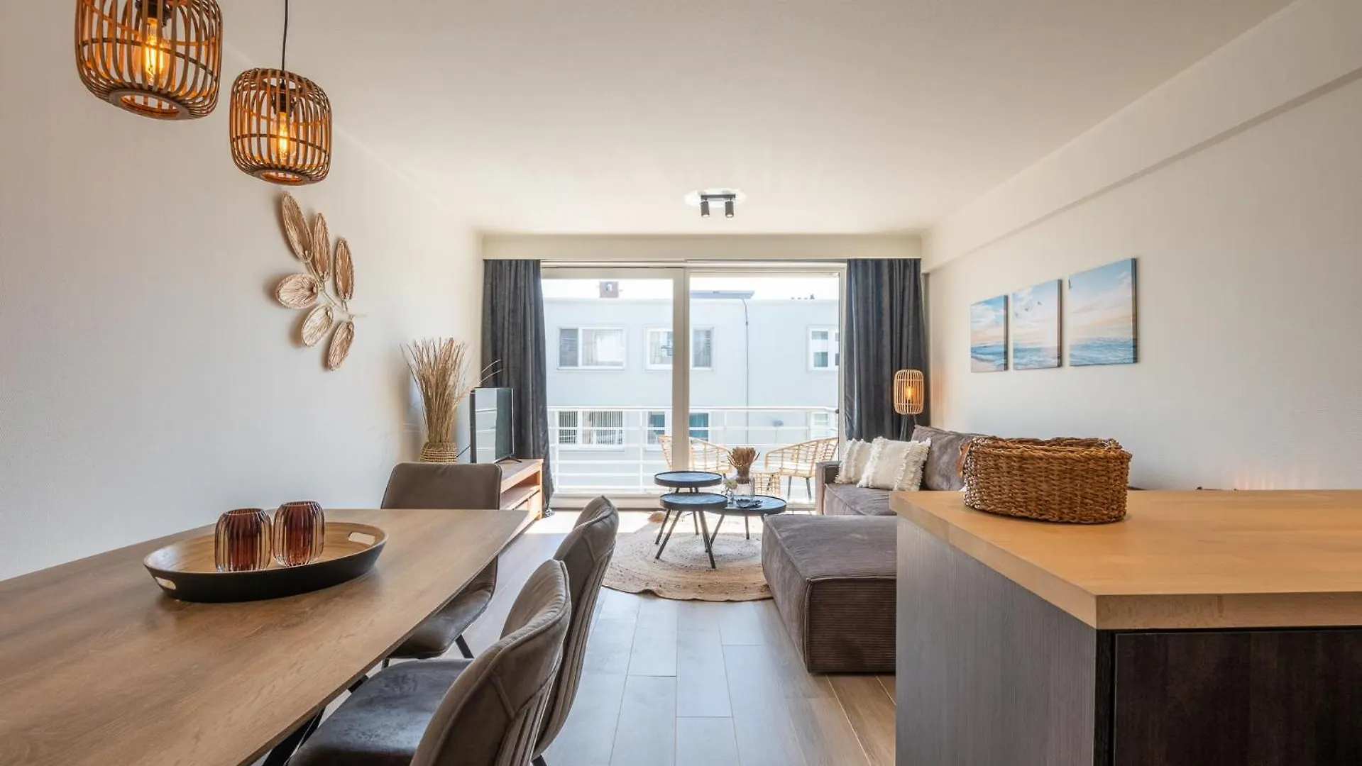 Modern Apartment Close To The Beach For 6 Ostend